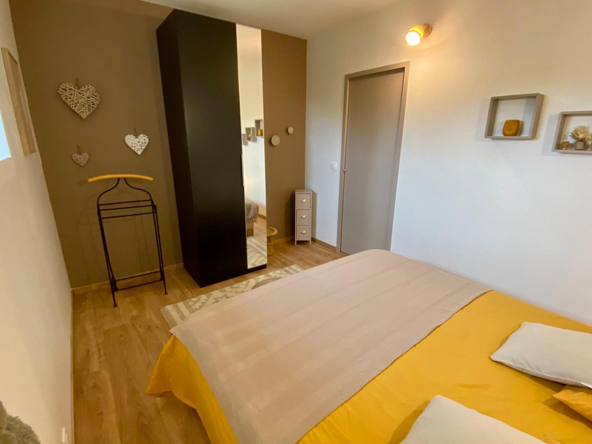 Sejour Confort Et Nature Appartement Saint-Amans-Valtoret